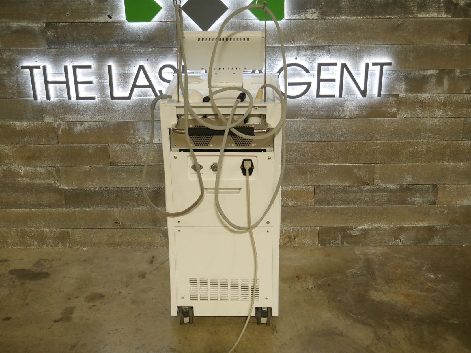 2011 Venus Freeze - image 4