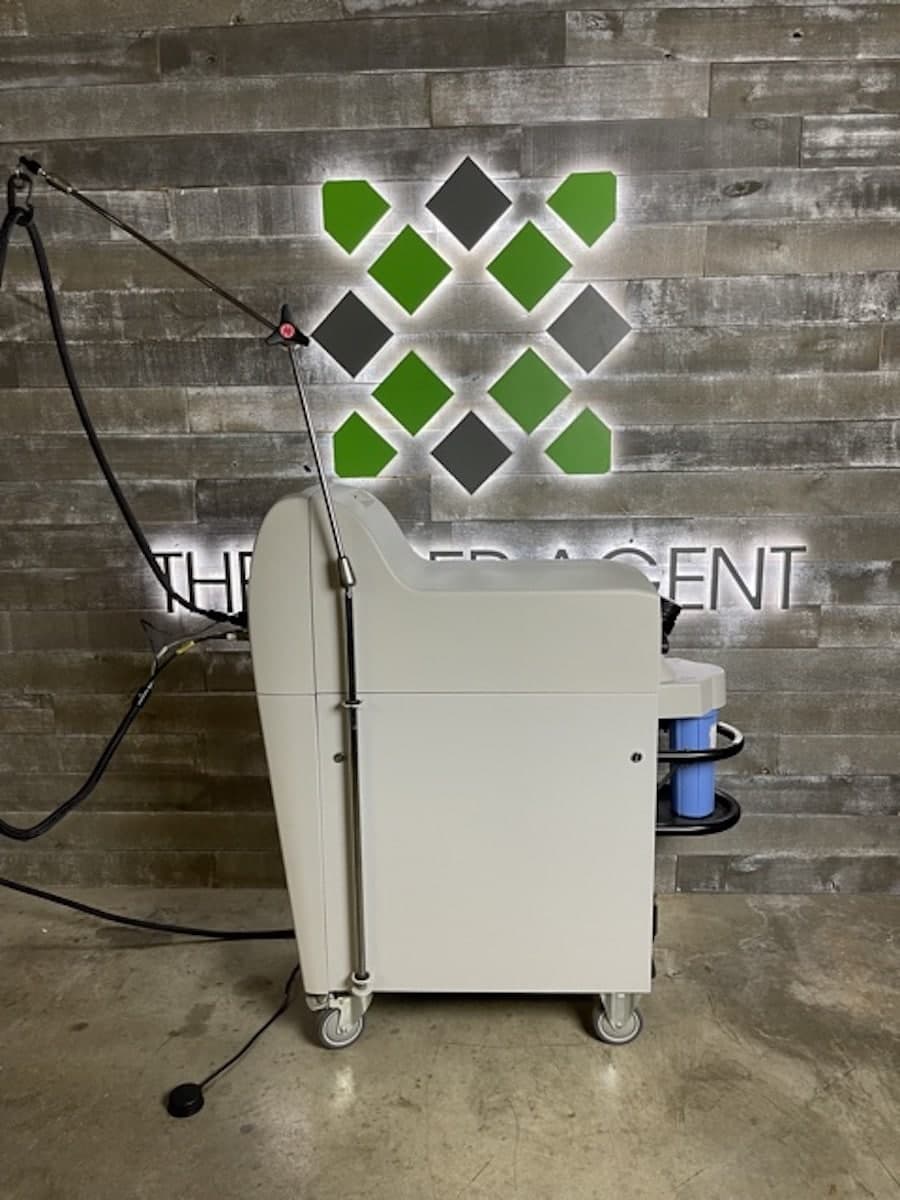 2011 Candela Vbeam Perfecta - image 2