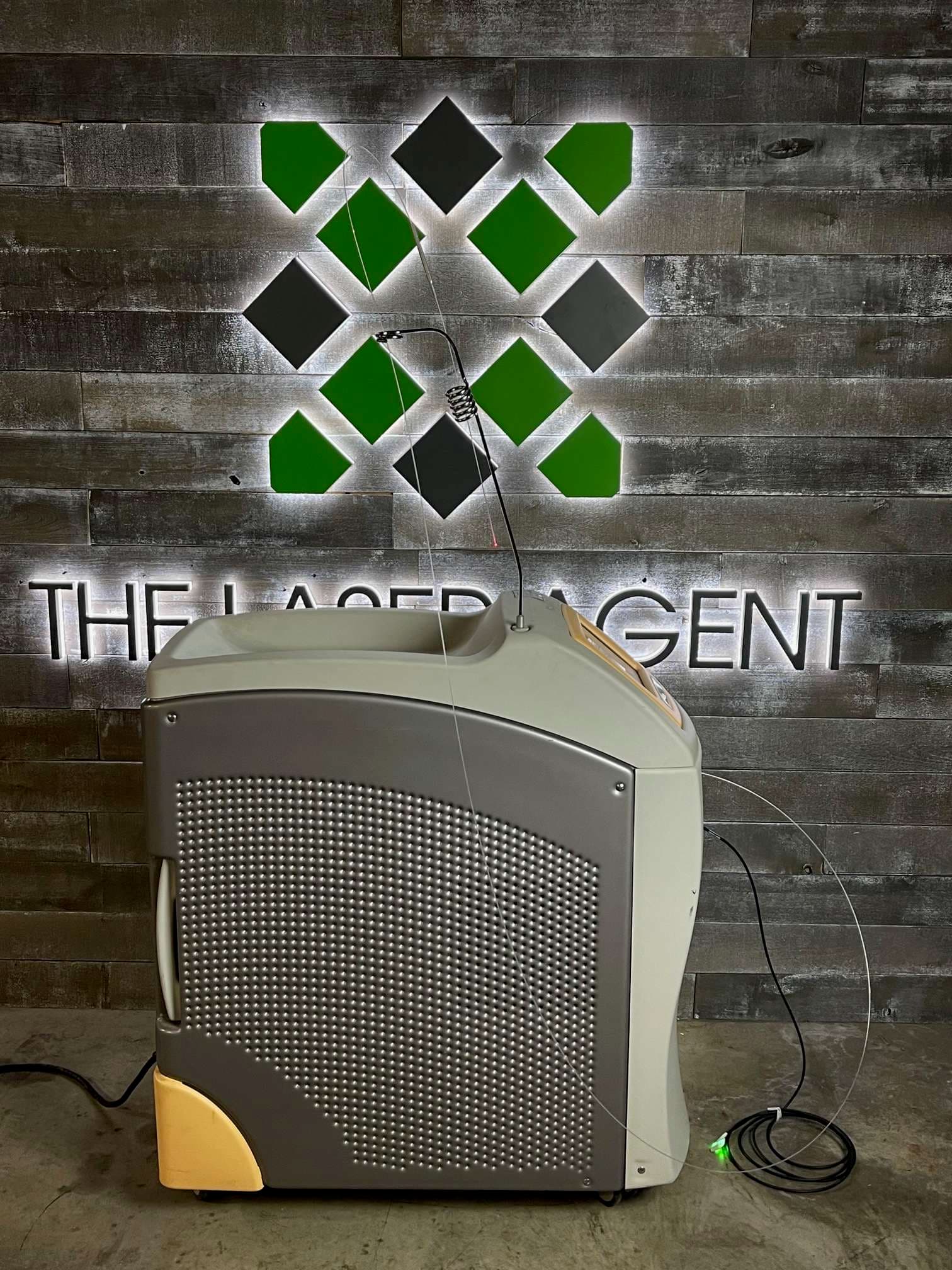 2011 Cynosure Cellulaze - image 2