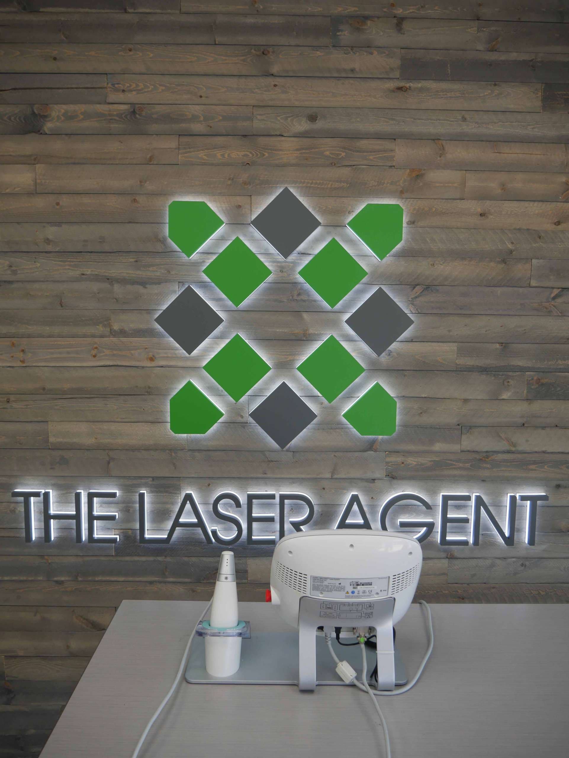 2012 Solta Clear and Brilliant - image 4