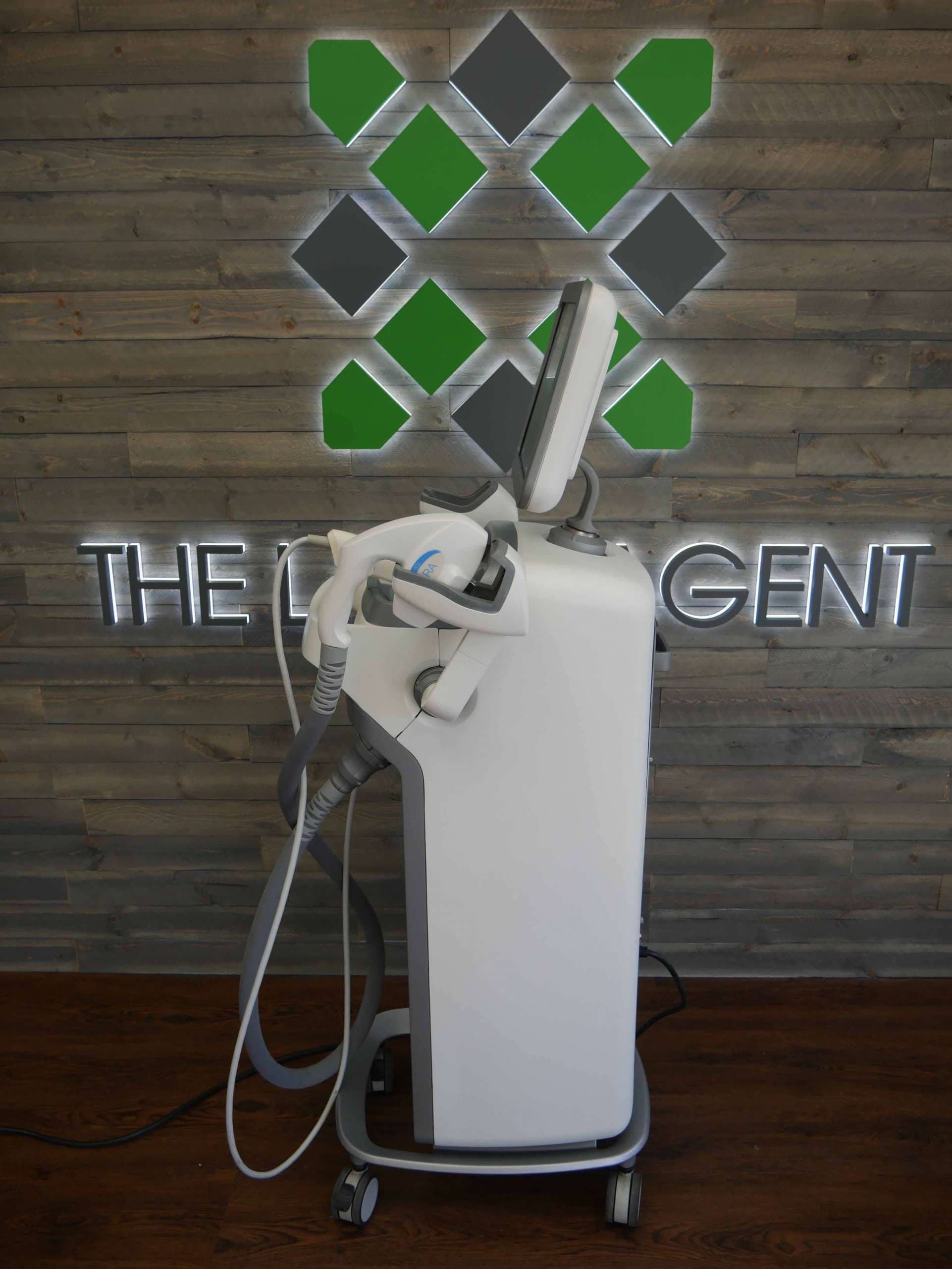 2012 Syneron Candela Elos Plus - image 2