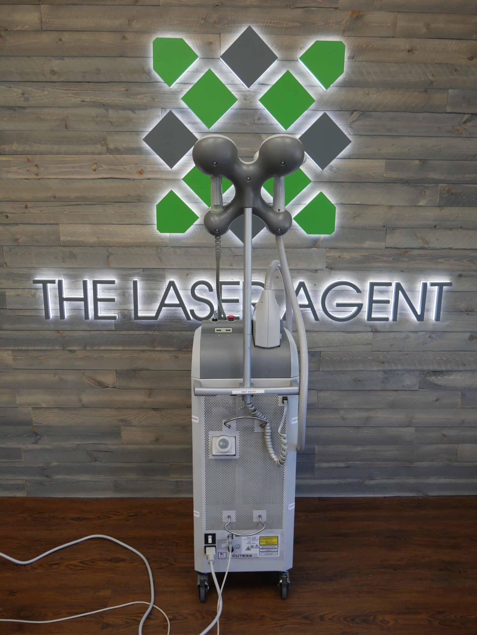 2007 Cutera Xeo - image 4