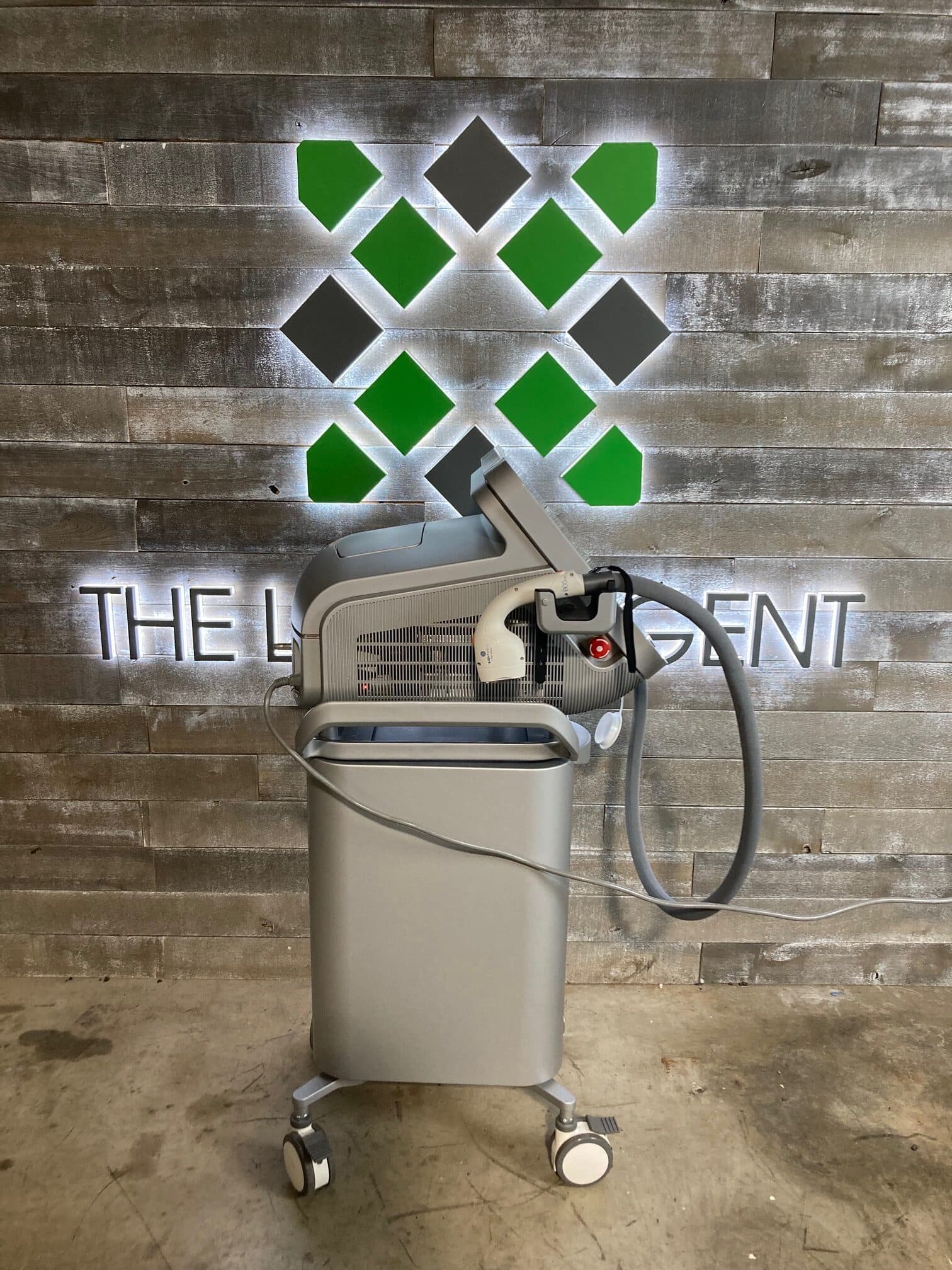 2022 Lumenis Lightsheer Quattro - image 2