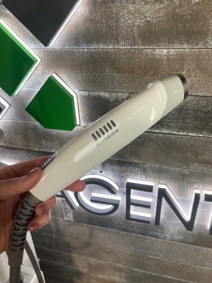 2016 Cutera Excel V - image 5