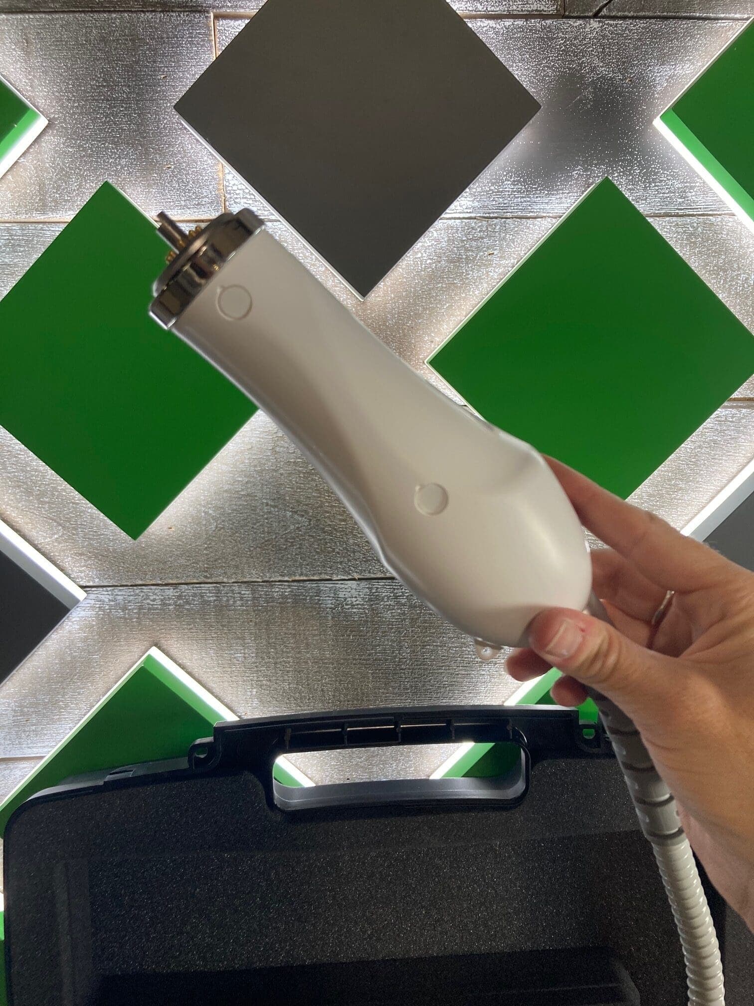 2019 Cutera Secret RF - image 8