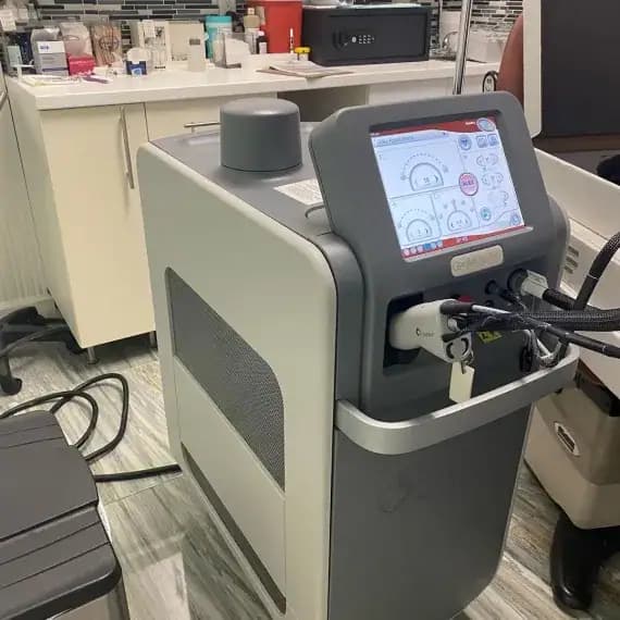 Buying Used Laser Equipment Online: Pros and Cons