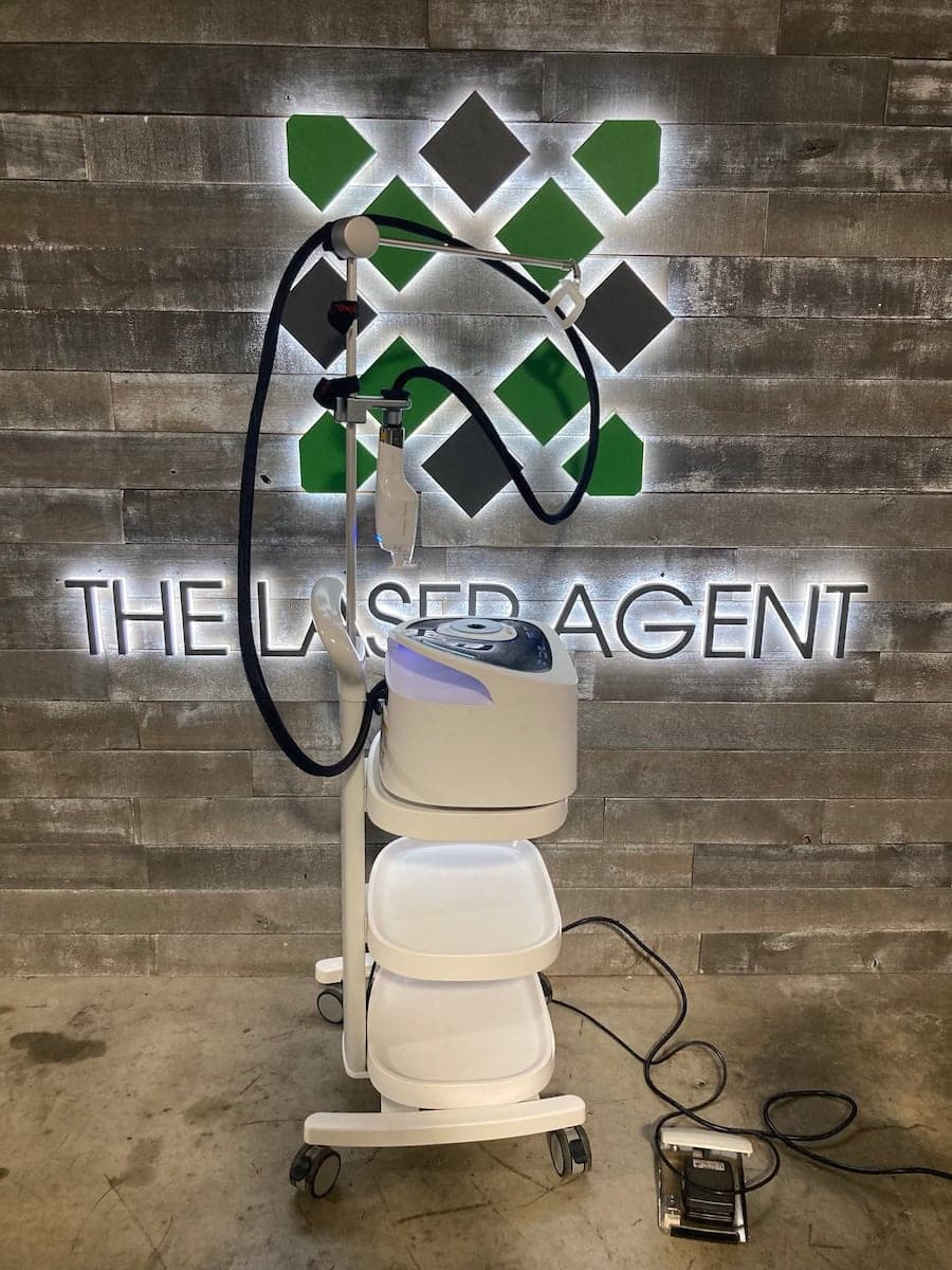 2019 Lutronic LaseMD - image 3