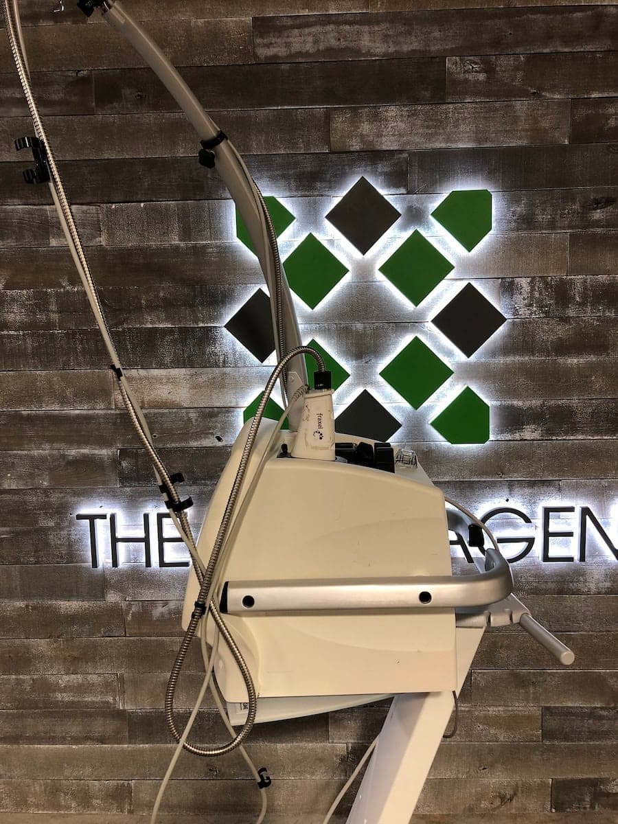 2011 Solta Fraxel Dual - image 3