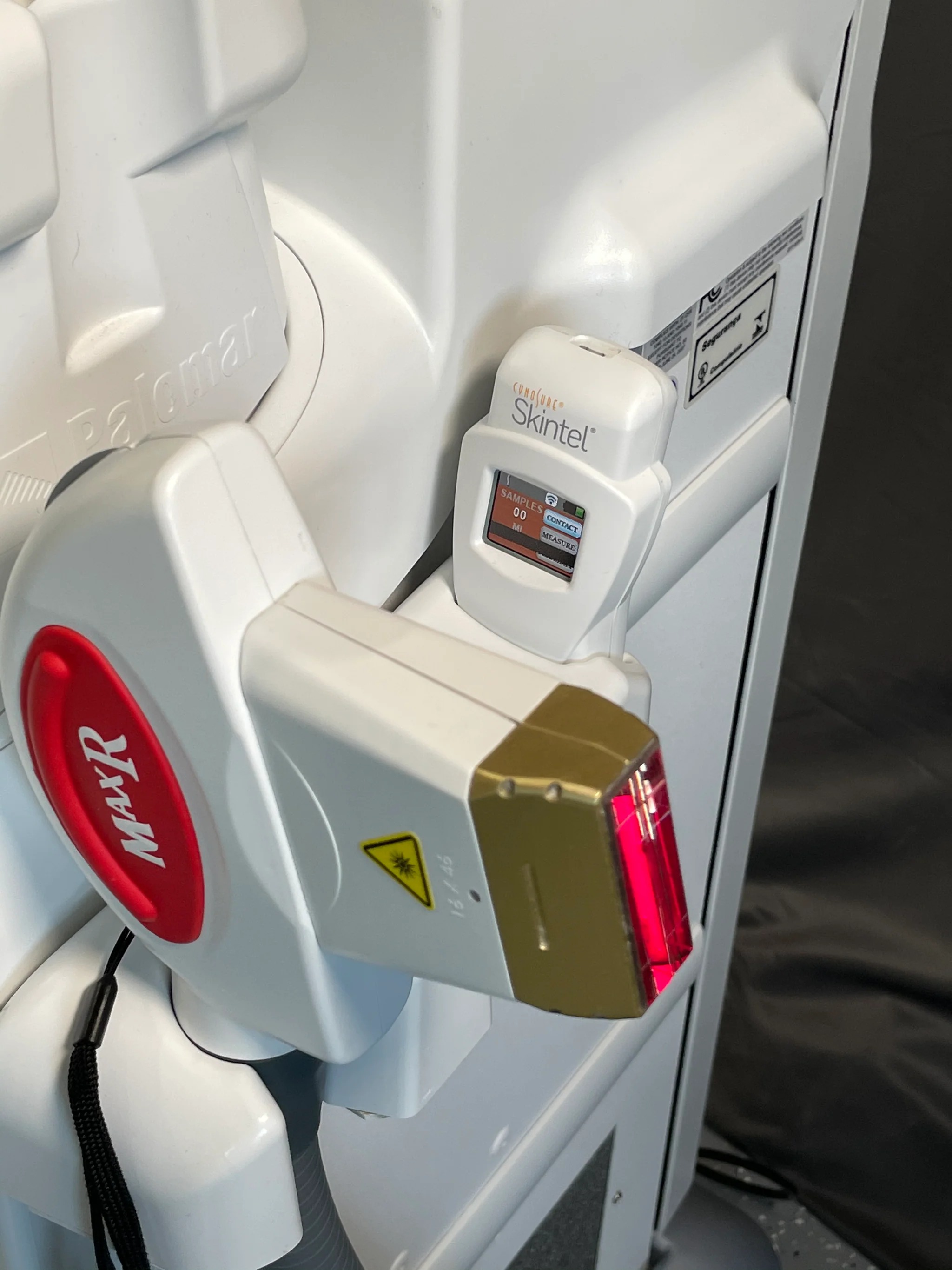 imgi_197_IMG_0466_2048x