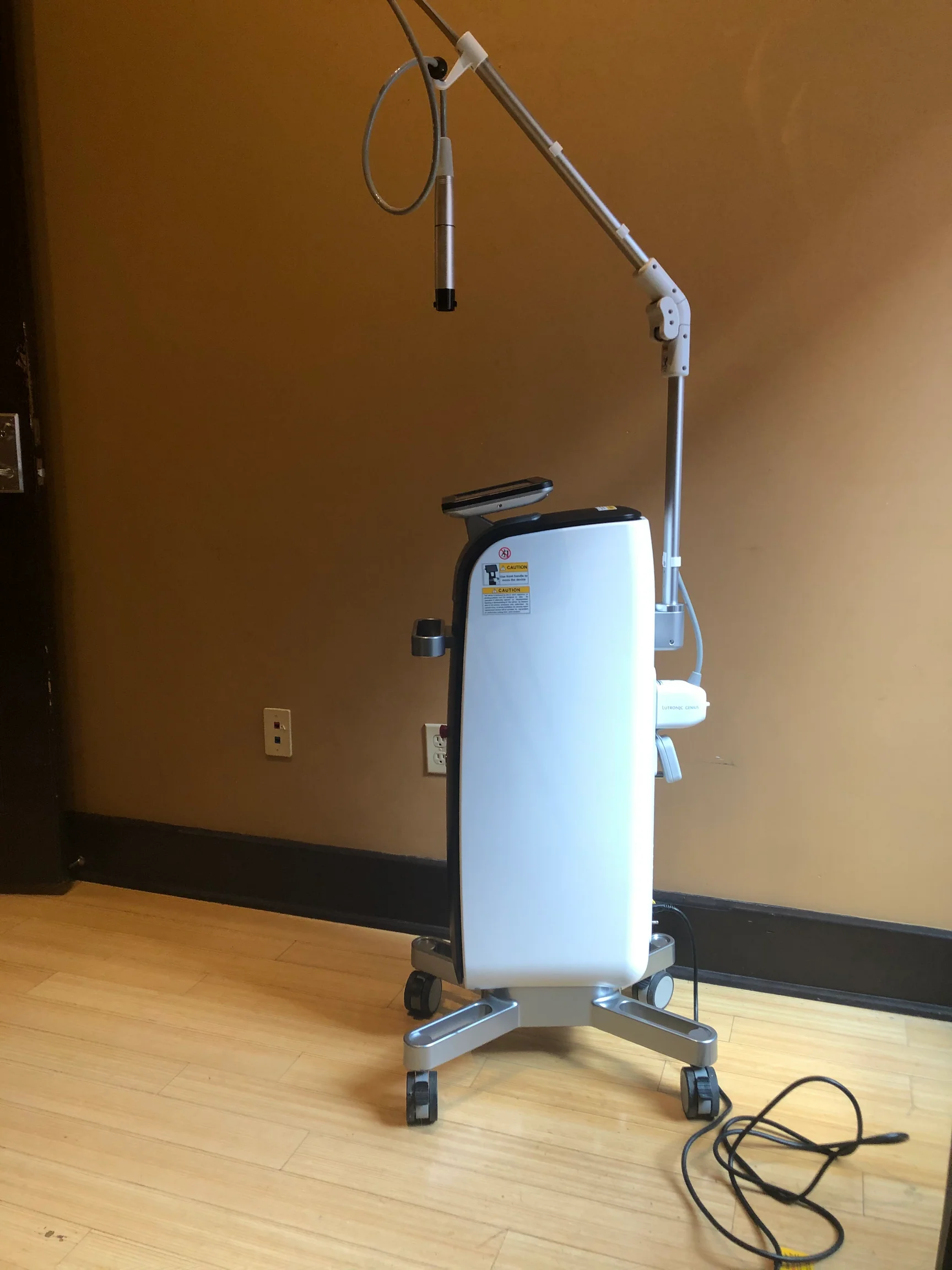 imgi_82_ee3a50cc-b6c9-4a3b-a8df-5e19e8e8a895_1728x