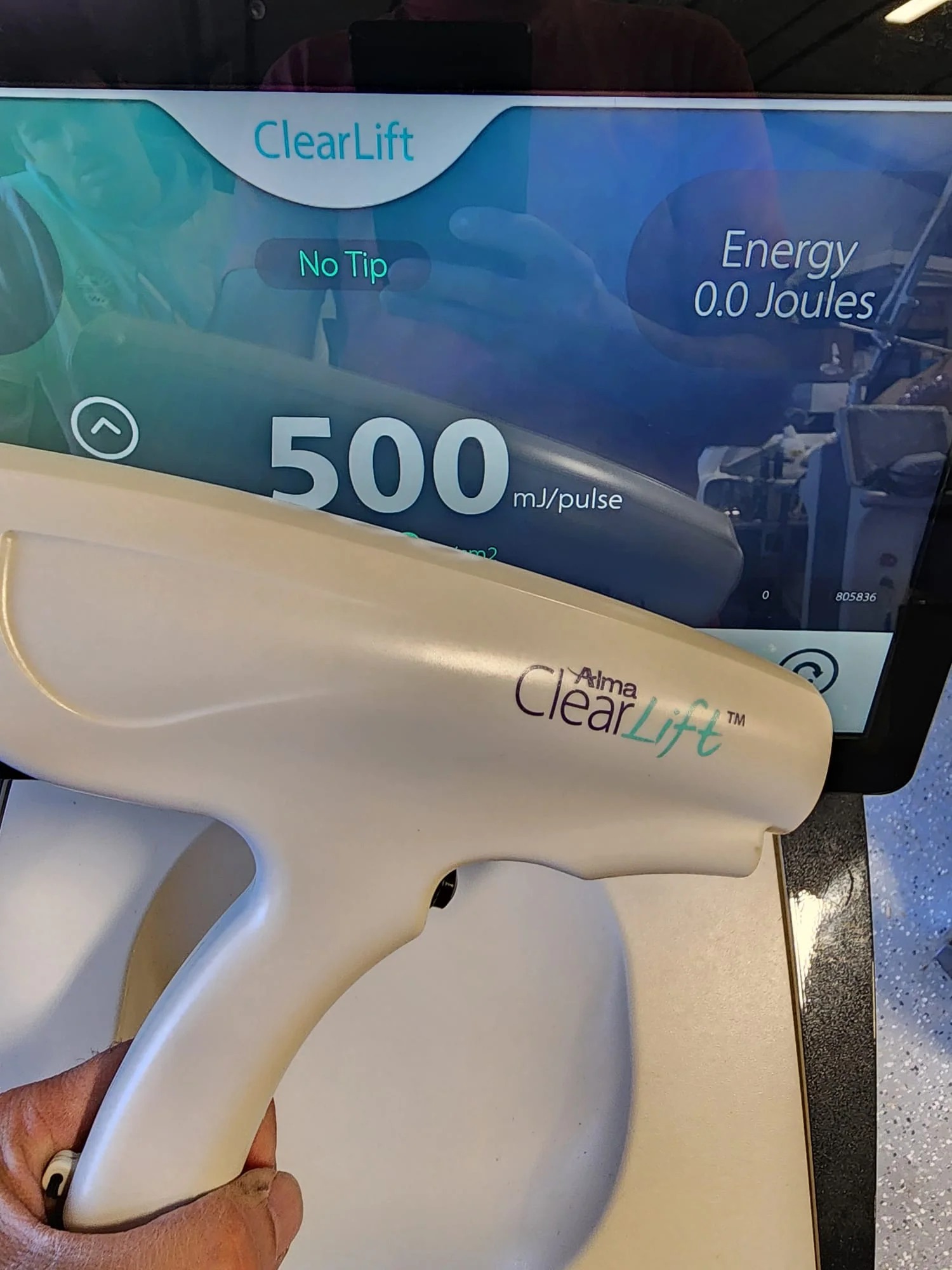 imgi_96_PHOTO-2024-05-09-12-56-11_2048x