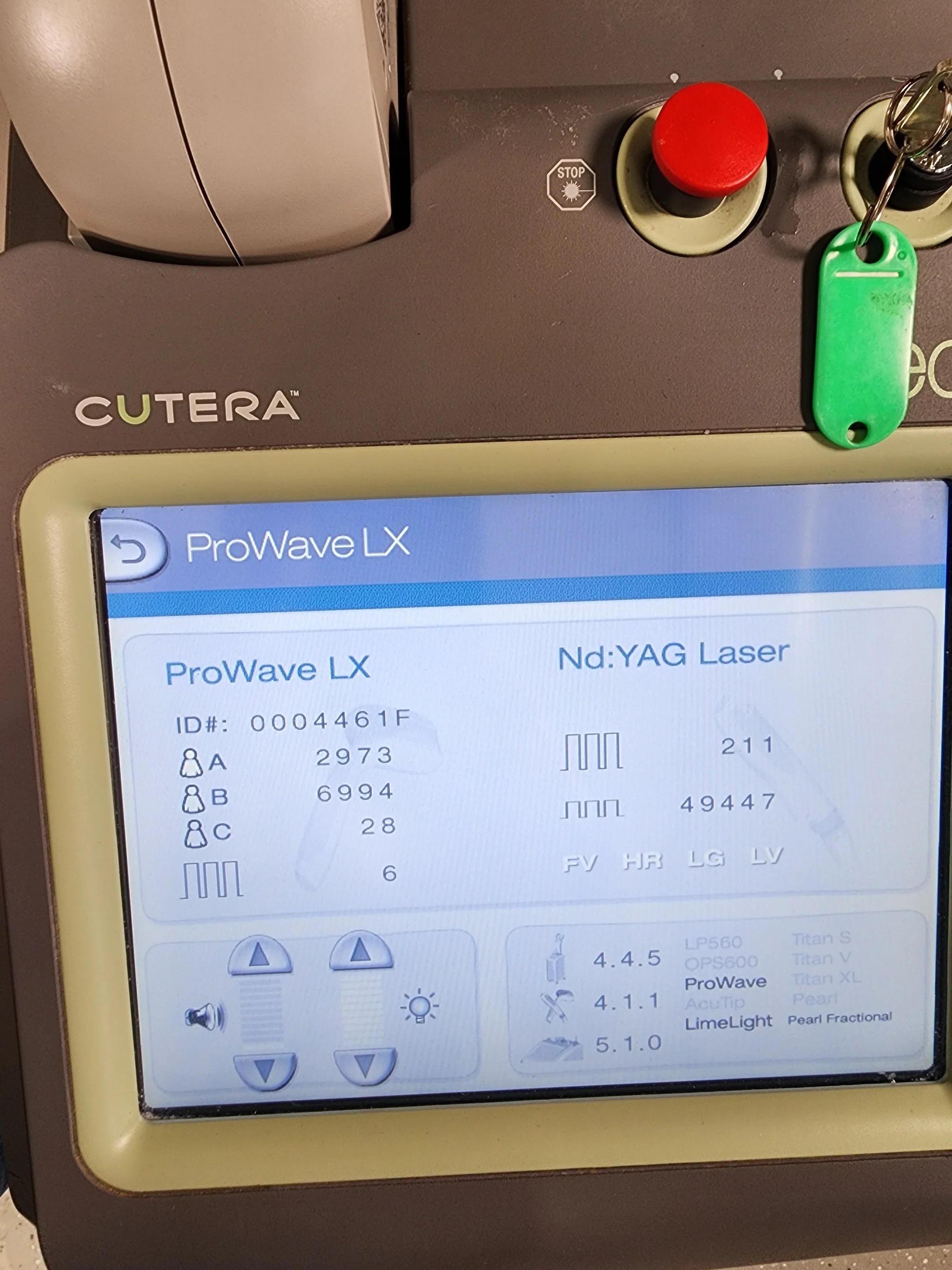 imgi_135_rn-image_picker_lib_temp_6308b861-27de-4c3b-ab6e-cd4e2c8f8448_2048x